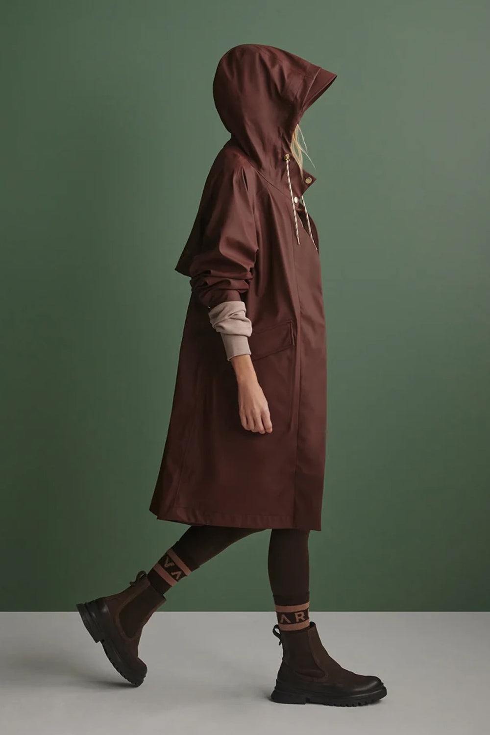 Varley Tovera Long Rain Jacket in Deep Mahogany