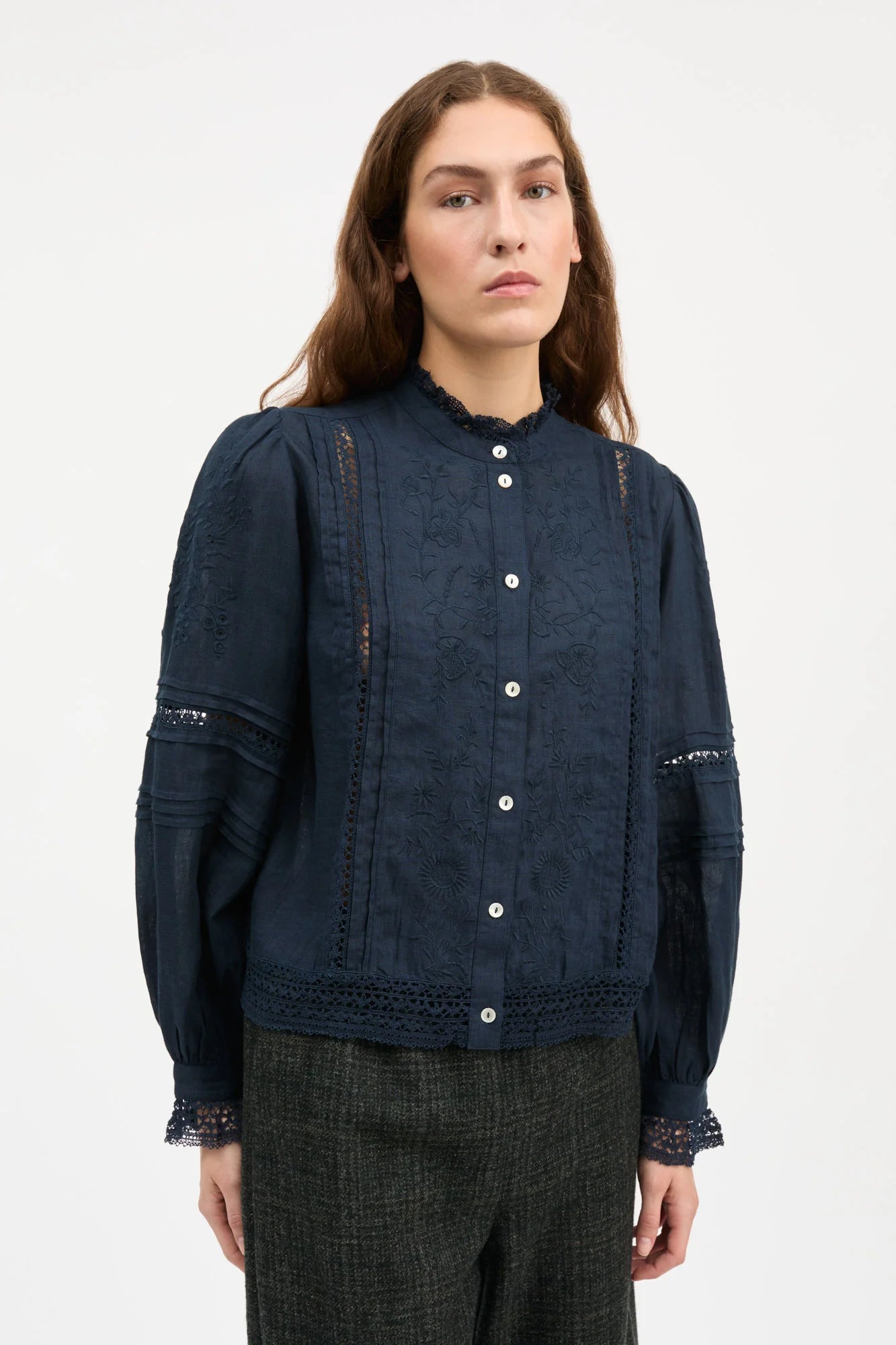 Skall Studio Velina Shirt in Dark Navy