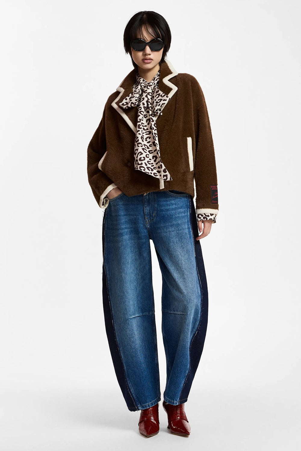 Essentiel Antwerp Kugar Brown Cardigan with White Contrast Trim